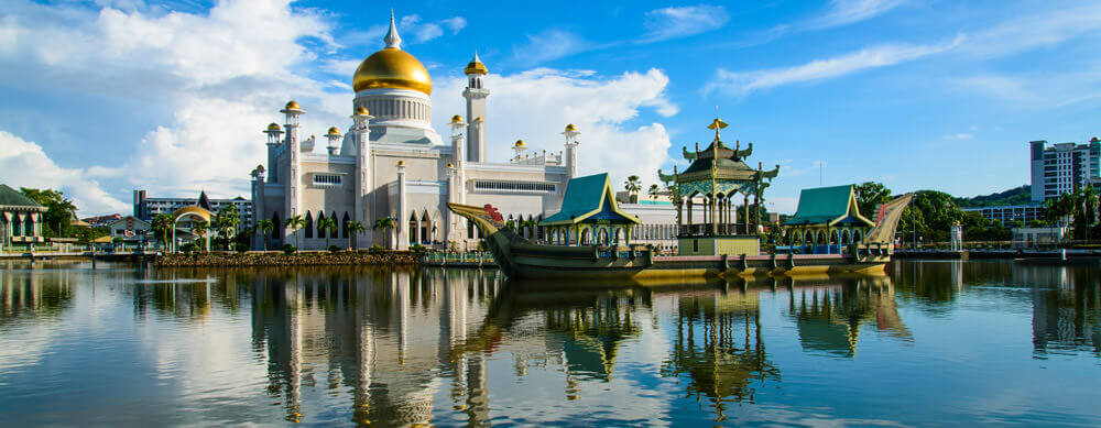 With views of the South China see and amazing buildings, Brunei is a fantastic destination. Ensure you travel safely with vaccinations and more from Passport Health.