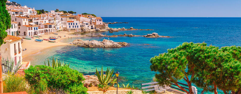 Calm seaside towns and serene scenes dot Spain. Enjoy it without worry with Passport Health's premiere travel vaccination and medication services.